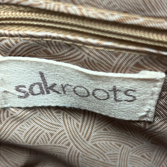 Sakroots Artist Circle Small Flap Messenger Bag -Rainbow Spirit Desert - Picture 5 of 8